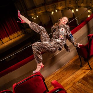 Jersey animal print con aplicaciones